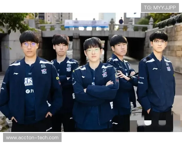 LNG战队在职业联赛中的团队配合分析与表现评估